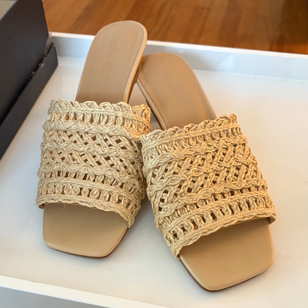 Splendid Tan Woven Sandals